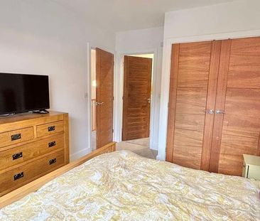 Newcourt Drive, Exeter, EX2 - Photo 6