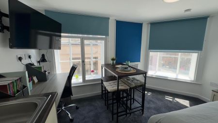 1 bedroom apartment to rent - Photo 2