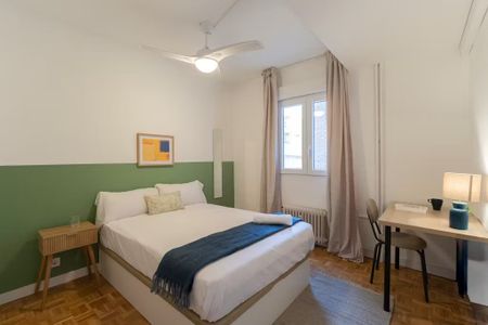 Avenida de la Ciudad de Barcelona, Madrid, Community of Madrid 28007 - Photo 5