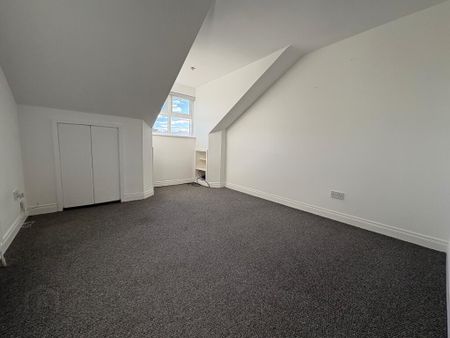 7b Hillsborough Court, Carryduff, BT8 8SU - Photo 2