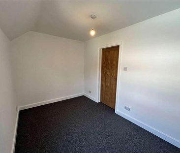 Castle Terrace, Sleaford, NG34 - Photo 2