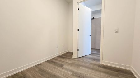 For Lease - 8 Interchange Way Unit# 518, Vaughan, Ontario - Photo 3