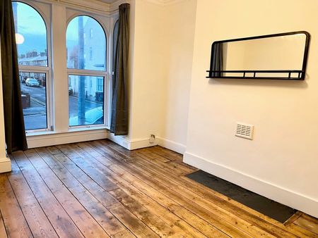 1 Bed Flat, George Street, RG1 - Photo 4