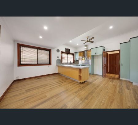 24 May St, Bentleigh East, Vic 3165 - Photo 2