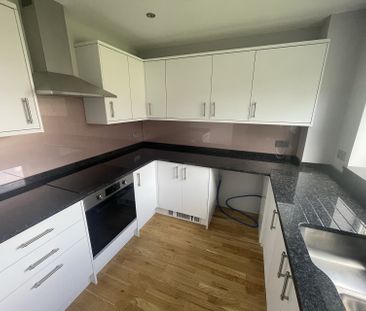 5 Constable Close, S18 - Photo 1