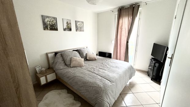 APPARTEMENT T2 VILLEURBANNE - NON MEUBLE - 44 m² // GARAGE Villeurbanne (69100) Le bien en vidéo - Photo 1