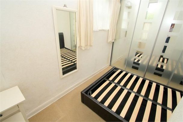 2 bedroom maisonette to rent - Photo 1