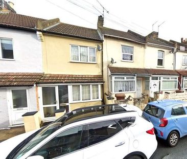 Charter Street, Gillingham, Kent, ME7 - Photo 4