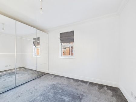 2 bedroom semi-detached house to rent - Photo 2