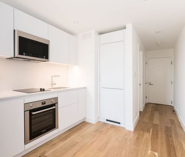 800 Richmond Street West - Photo 3