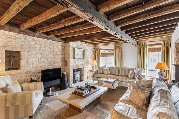 5 bedroom house to rent - Photo 1