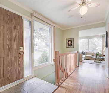 For Lease - 255 Confederation Drive, Toronto, Ontario - Photo 6