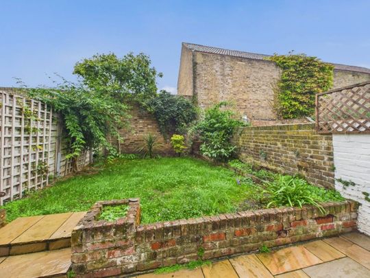 Temple Road, Windsor, Berkshire,SL4 - Photo 1