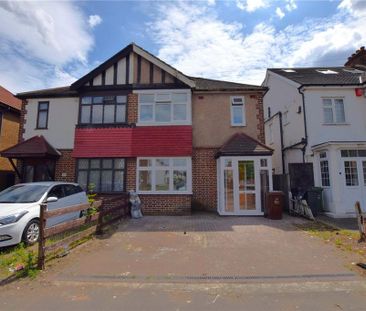 3 bedroom semi-detached house to rent - Photo 6