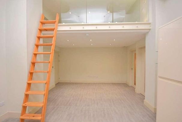 Salus, Albert Road, Penarth, CF64 - Photo 1