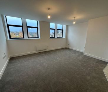 Linden House, Colne - Photo 2