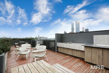 119/108 Flinders Street, Melbourne - Photo 3