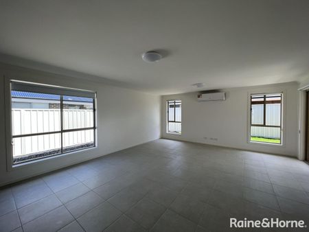 10 Andalusia Avenue, Munno Para West, SA 5115 - Photo 3