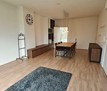Appartement te huur - foto 3