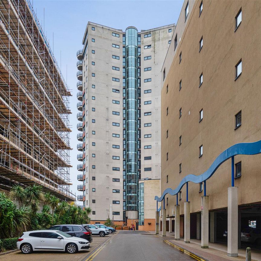 Apartment To Let - Photo 1