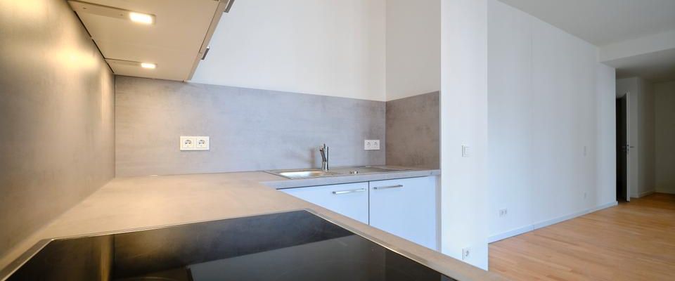 Moderne 2-Zimmerwohnung mit Einbauküche und großzügiger Terrasse. - Photo 1