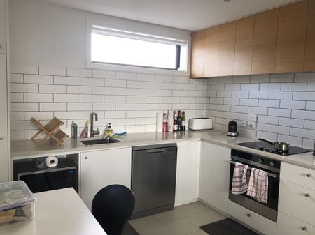 Elevation, Location, Sophistication - Mt Eden - Photo 2