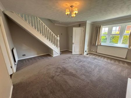 3 bedroom semi-detached house to rent - Photo 2