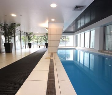 SUNNY FURNISHED - PRIVATE STUDIO - Photo 1