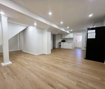 For Lease - 148 Tamarac Trail Unit# Bsmt, Aurora, Ontario - Photo 4