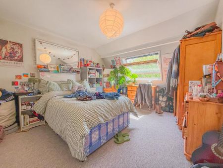 3 bedroom apartment to rent - Photo 3