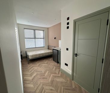 Studio Flat, Salisbury Road, HA1 - Photo 6