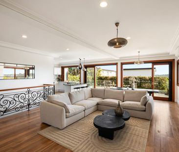 Magnificent Furnished Family Harbourside Home - Photo 1