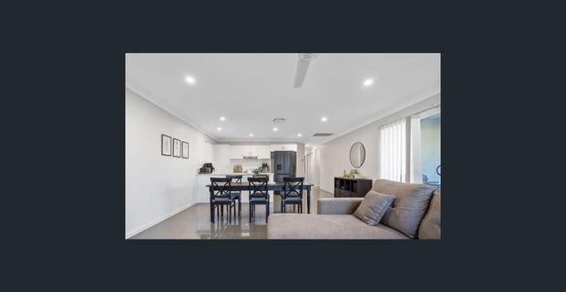 "DUCTED AIR CONDITIONING FOR THE SUMMER MONTHS AHEAD" - Photo 1