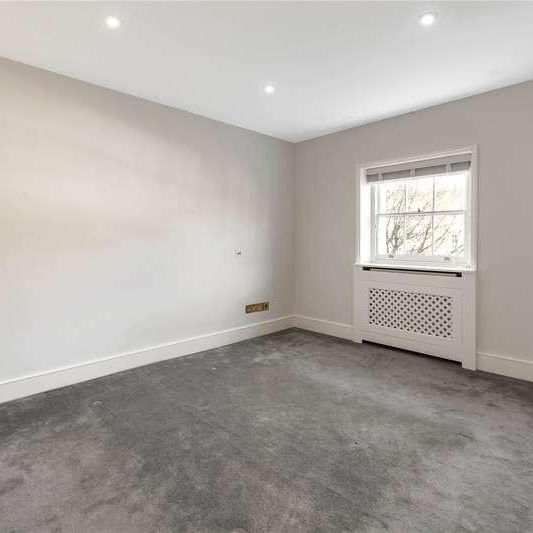 Chester Row, Belgravia, London, SW1W - Photo 1
