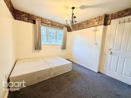 3 bedroom semi-detached house to rent - Photo 4