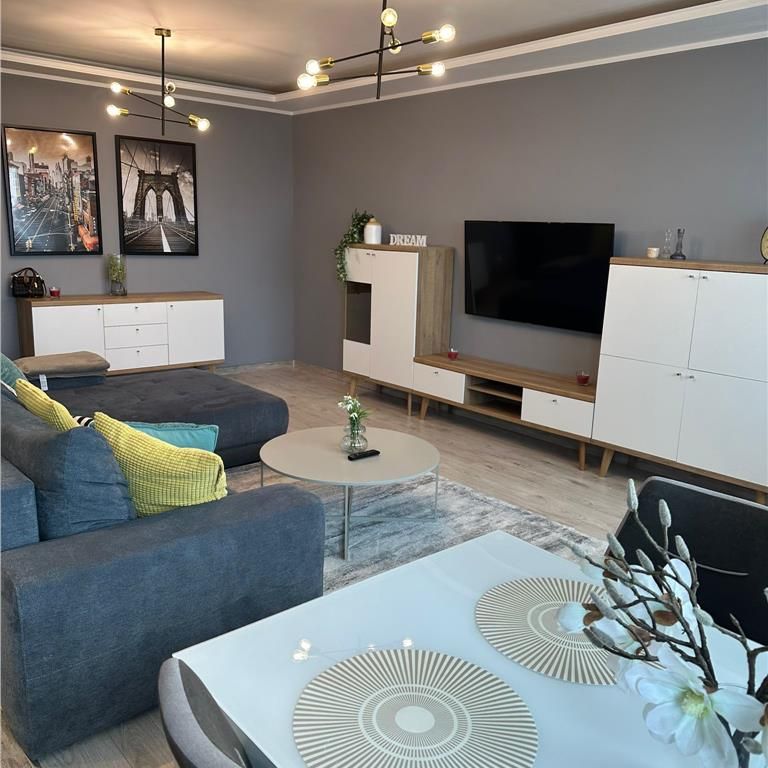 Inchiriez apartament superb 2 camere, Podgoria - Photo 1