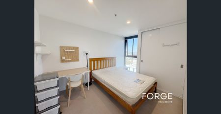 Walking Distance to Melbourne Royal Hospital and University. - Photo 5