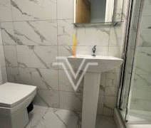 4 bedroom semi-detached house to rent - Photo 4