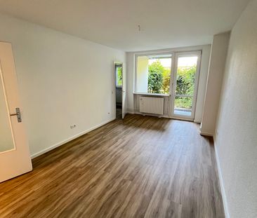 Kleine Erdgeschosswohnung mit Terrasse! - Photo 1