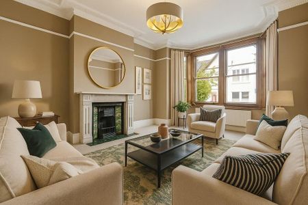 5 bedroom terraced house to rent - Photo 4