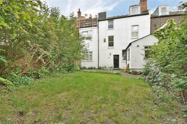 1 bedroom flat to rent - Photo 1