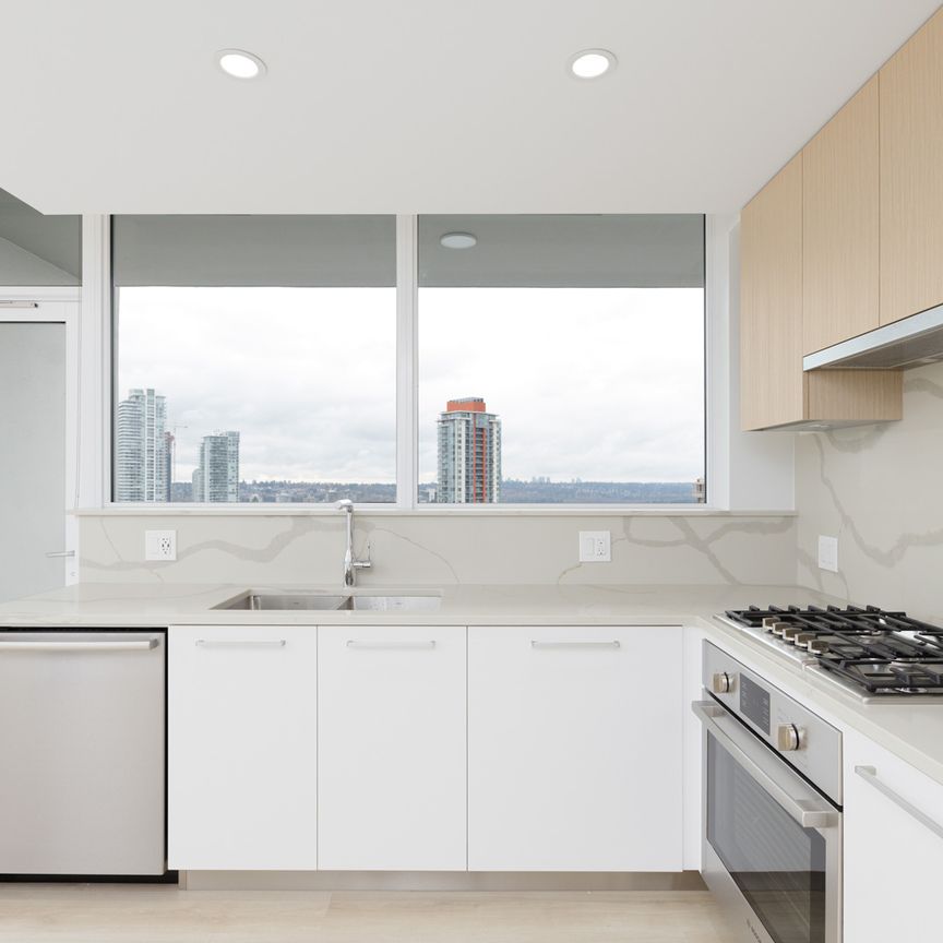 567 Clarke Rd (9th Floor), Coquitlam - Photo 1