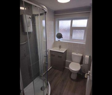 Killarney Close, Hightown, Southampton, Hampshire, SO19 - Photo 1