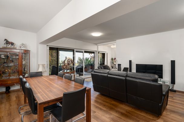 3.5 LOCALI CON VISTA LAGO A PARADISO - Foto 1