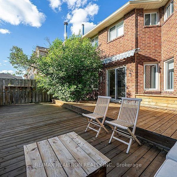 For Lease - 24 Beaumont Place, Vaughan, Ontario - Photo 1