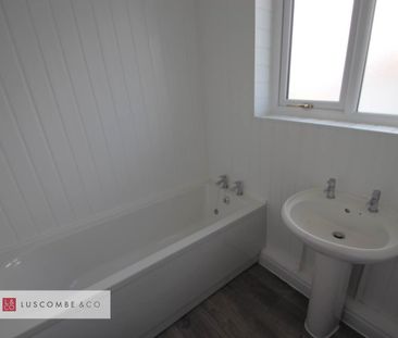 Beechwood Crescent - Photo 4