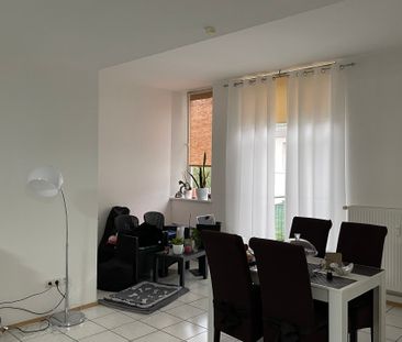 Großzügige 2-Zimmer-Wohnung mit Balkon im Zentrum von Neheim - Photo 2