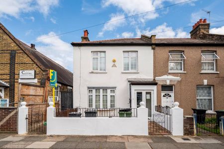 3 bedroom house to rent - Photo 2