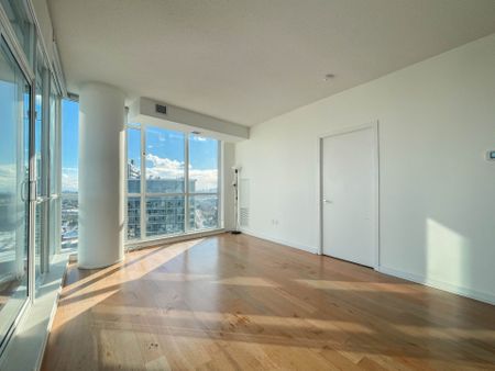 For Lease - 70 Forest Manor Road Unit# 2702, Toronto, Ontario - Photo 3