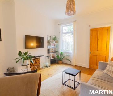 2 bedroom terraced house to rent - Photo 4